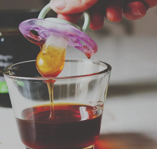 Biberon, ciuccio e dolci